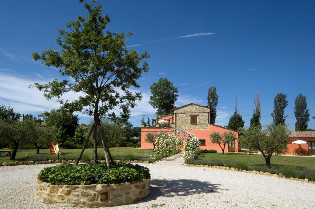 Agriturismo Casale Le Selvette Ripa Екстериор снимка