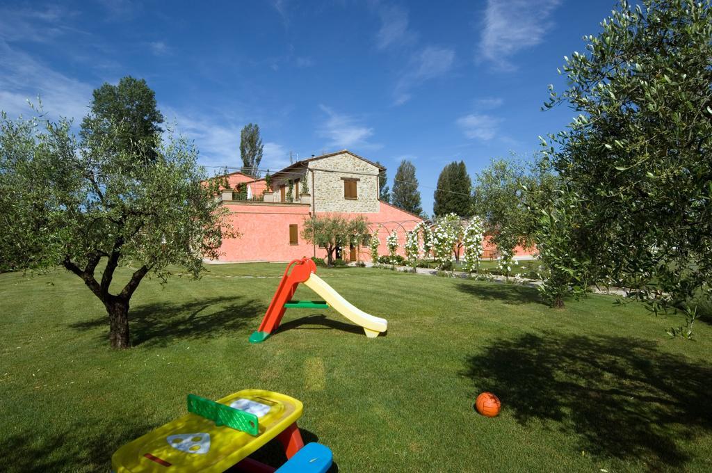 Agriturismo Casale Le Selvette Ripa Екстериор снимка