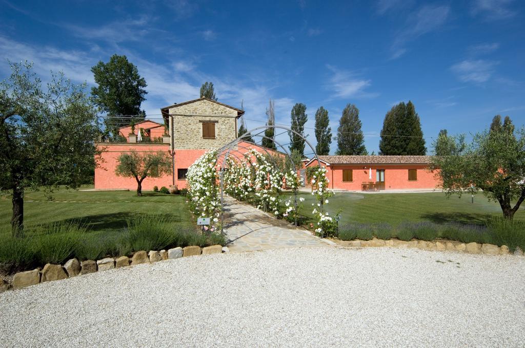 Agriturismo Casale Le Selvette Ripa Екстериор снимка