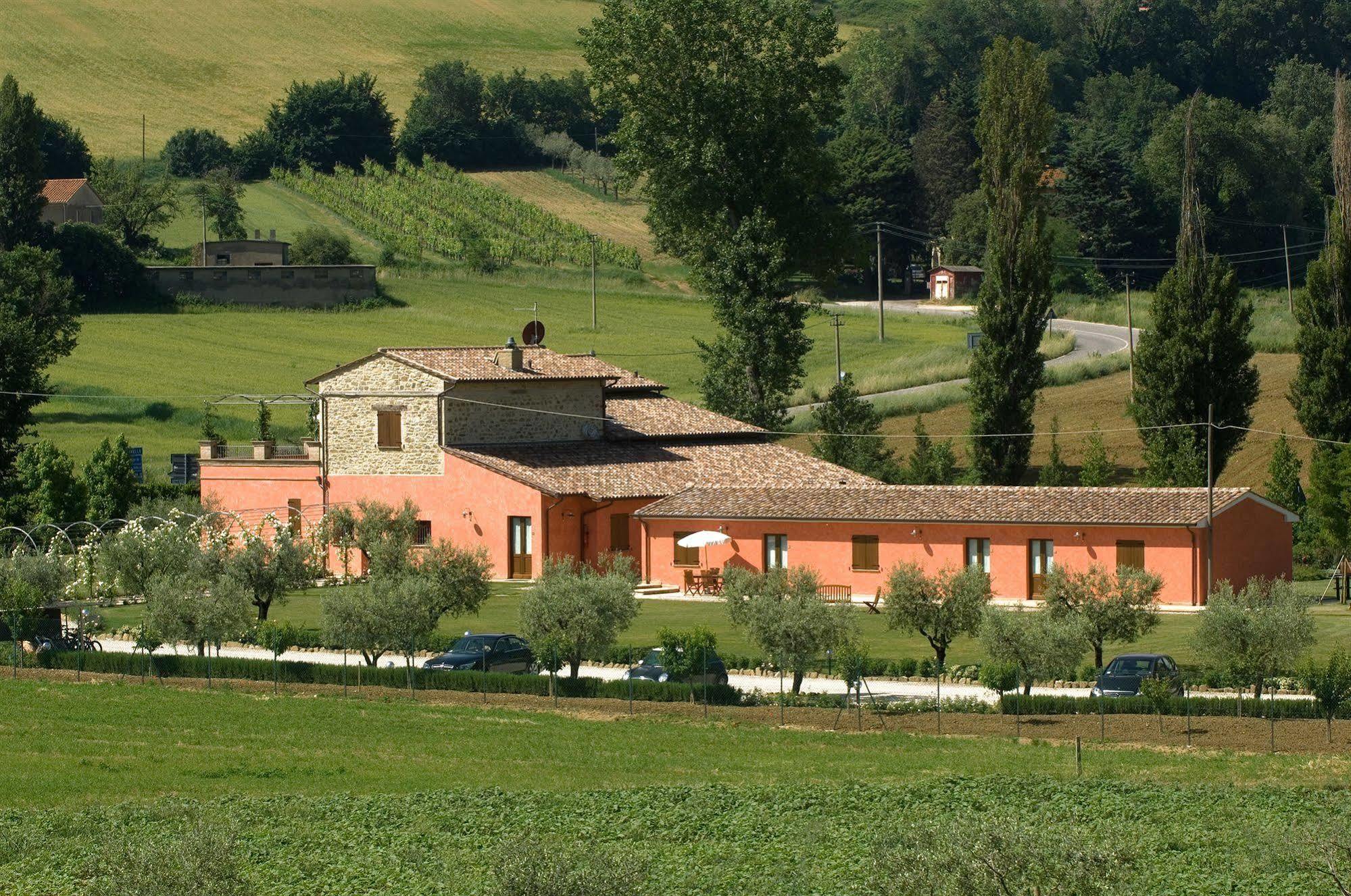 Agriturismo Casale Le Selvette Ripa Екстериор снимка