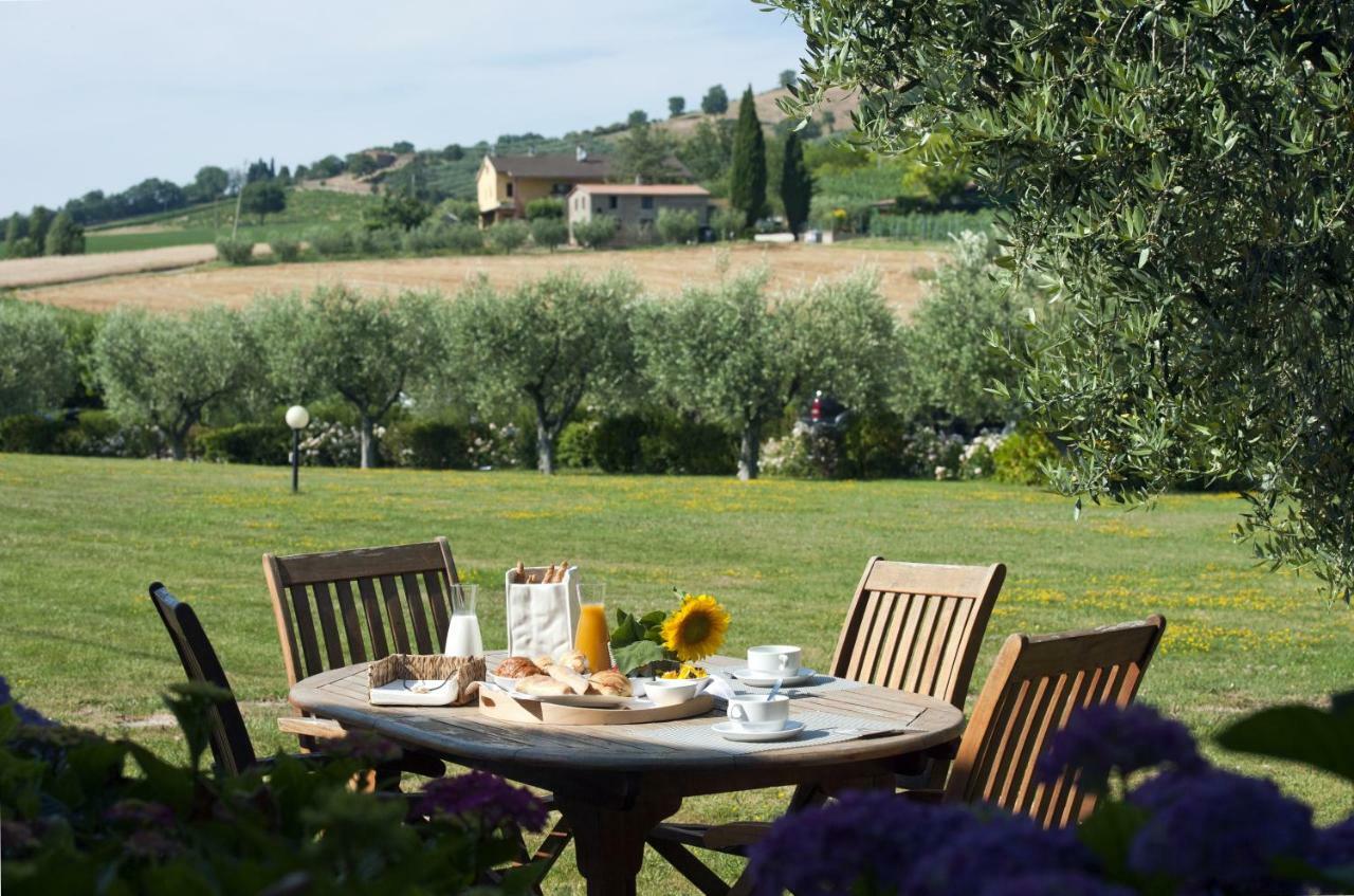 Agriturismo Casale Le Selvette Ripa Екстериор снимка